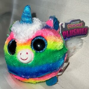 Amazing Squishee! 2019 Plushies colourful Unicorn with Sparkle Eyes Very Rare